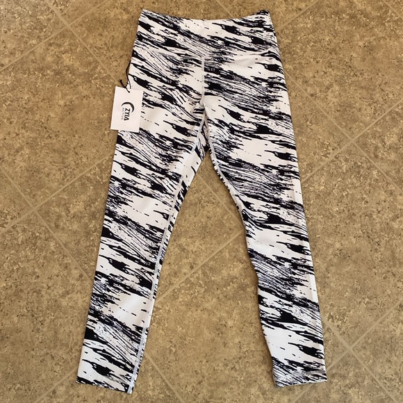 Nwt zyia leggings - Picture 2 of 4